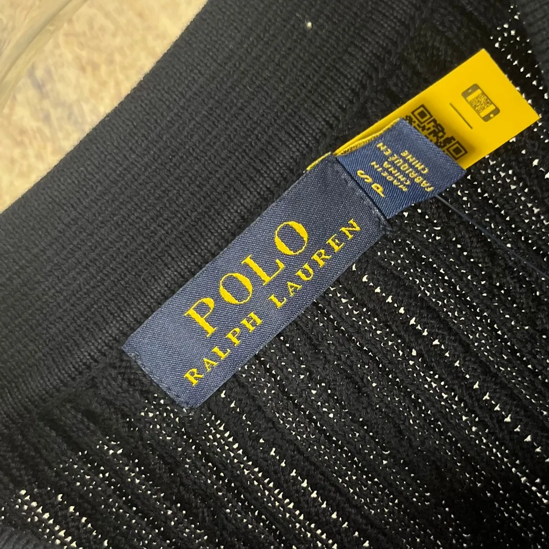 LF 🔘 𝐑𝐚𝐥𝐩𝐡𝐋𝐚𝐮𝐫𝐞𝐧 Polo Ralph Lauren Classic Polo， 、Retro ， ， “ ”。 🔹 ： ， ， ， ， ， 、 。 ： Breathable ， ， ； ， ， 、 ， 。 ：Classic ， ， ； Polo + ， ， ， 。 🔹 ： ， ， ， 、 ， Retro 。 ： ， ， ， ， ， ； ， ， ； 、 ， ， ； Navy Blue、White Classic ， ， ， 。 Size：S M L XL ：Navy Blue White